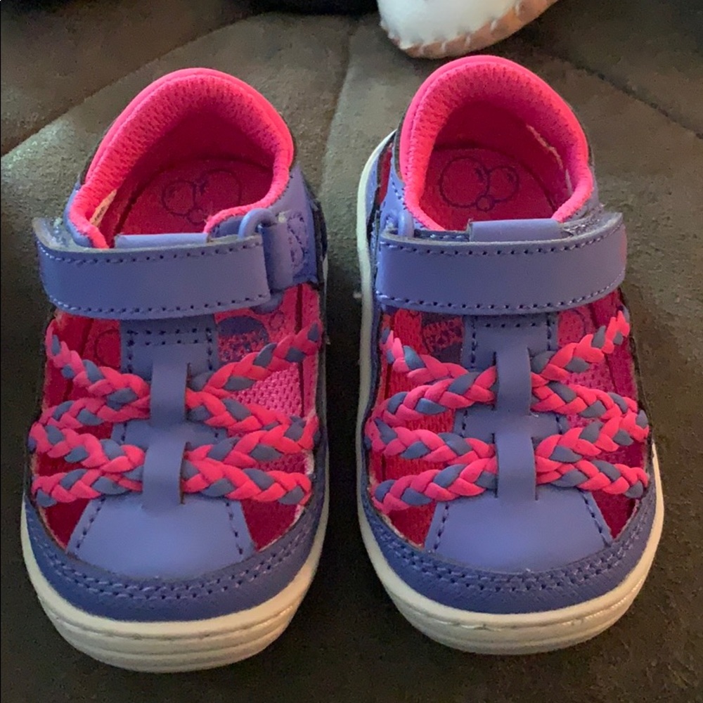 Stride rite tennis shoes/sandals